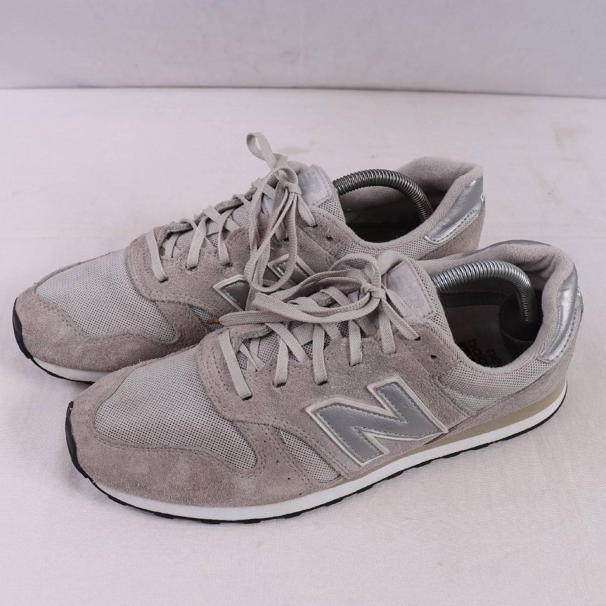 373 ニューバランス 27.0cm/new balance 灰 グレー 銀 シルバー 中古 古着 メンズ スニーカー yy7178拍卖