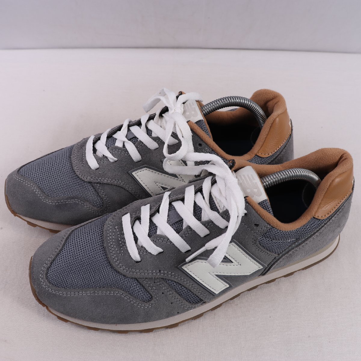 373 ニューバランス 27.5cm/new balance 灰 グレー 白 ホワイト ベージュ 中古 古着 メンズ スニーカー yy7252拍卖