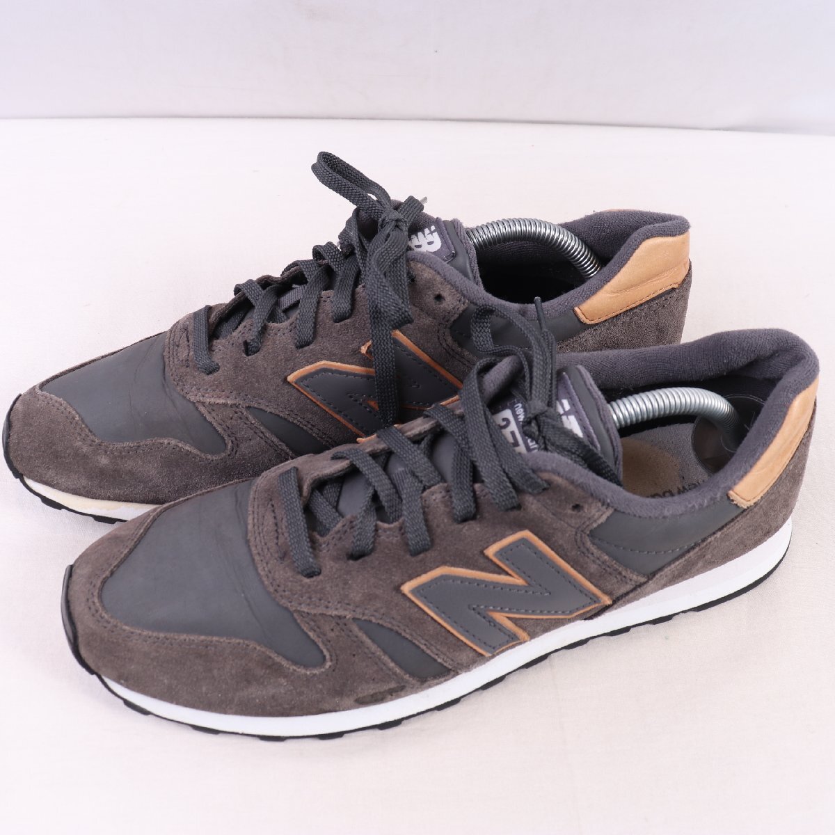 373 ニューバランス 28.0cm/new balance 灰 グレー タン 中古 古着 スニーカー メンズ yy7282拍卖
