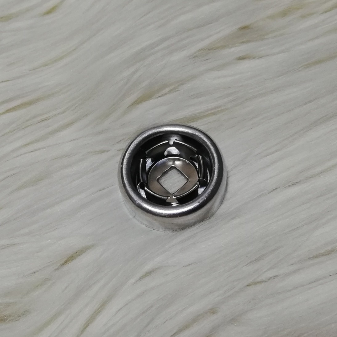 ☆即納☆新品☆複数可☆ 封印 ナンバー 封印台 正規 土台 台座 ナンバープレート 普通車 大型 封印台座 トラック 国産車 外車拍卖