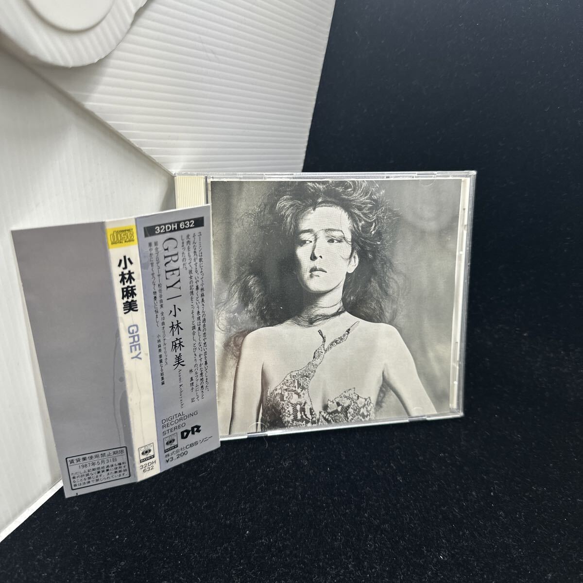 希少32DH規格帯付CD! 小林麻美 ASAMI KOBAYASHI GREY 32DH632 和モノ CITY POP シティーポップ 松任谷由実 ユーミン プロデュース 荒井由実拍卖