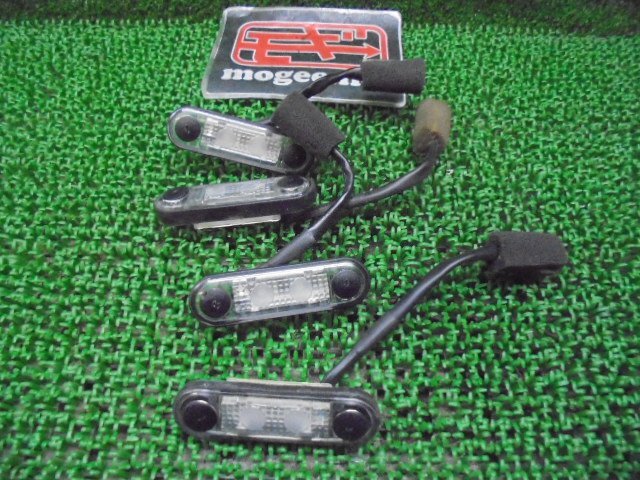 9EL5688GH3 ) 日産 セレナ ハイウェイスター CC25 後期型 純正フットランプセット オプション拍卖