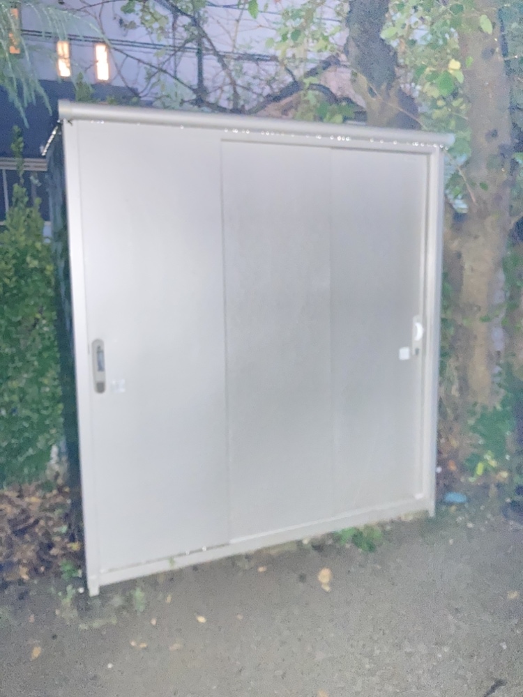 YODOKO ヨド物置 H1,890×W1,780×D910mm 鍵付き 解体済み エリア限定 埼玉県川口市発 ①拍卖
