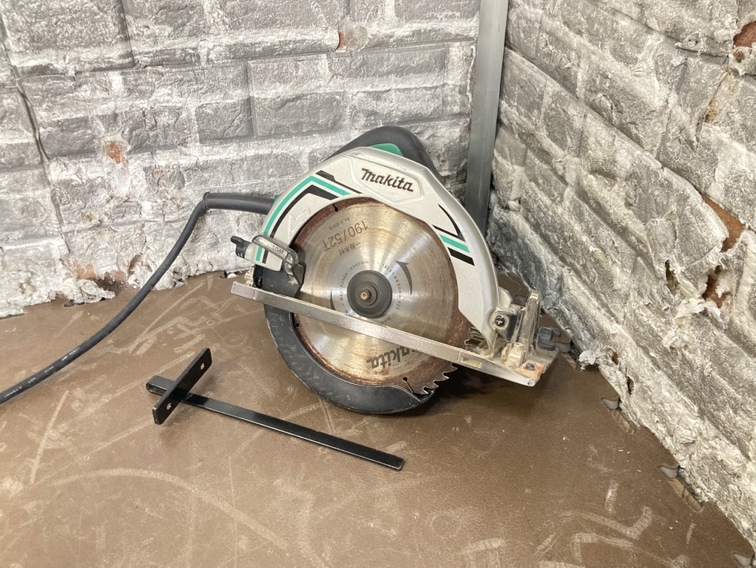 Makita マキタ マルノコ M585 電動工具 DIY用品 「21526」拍卖