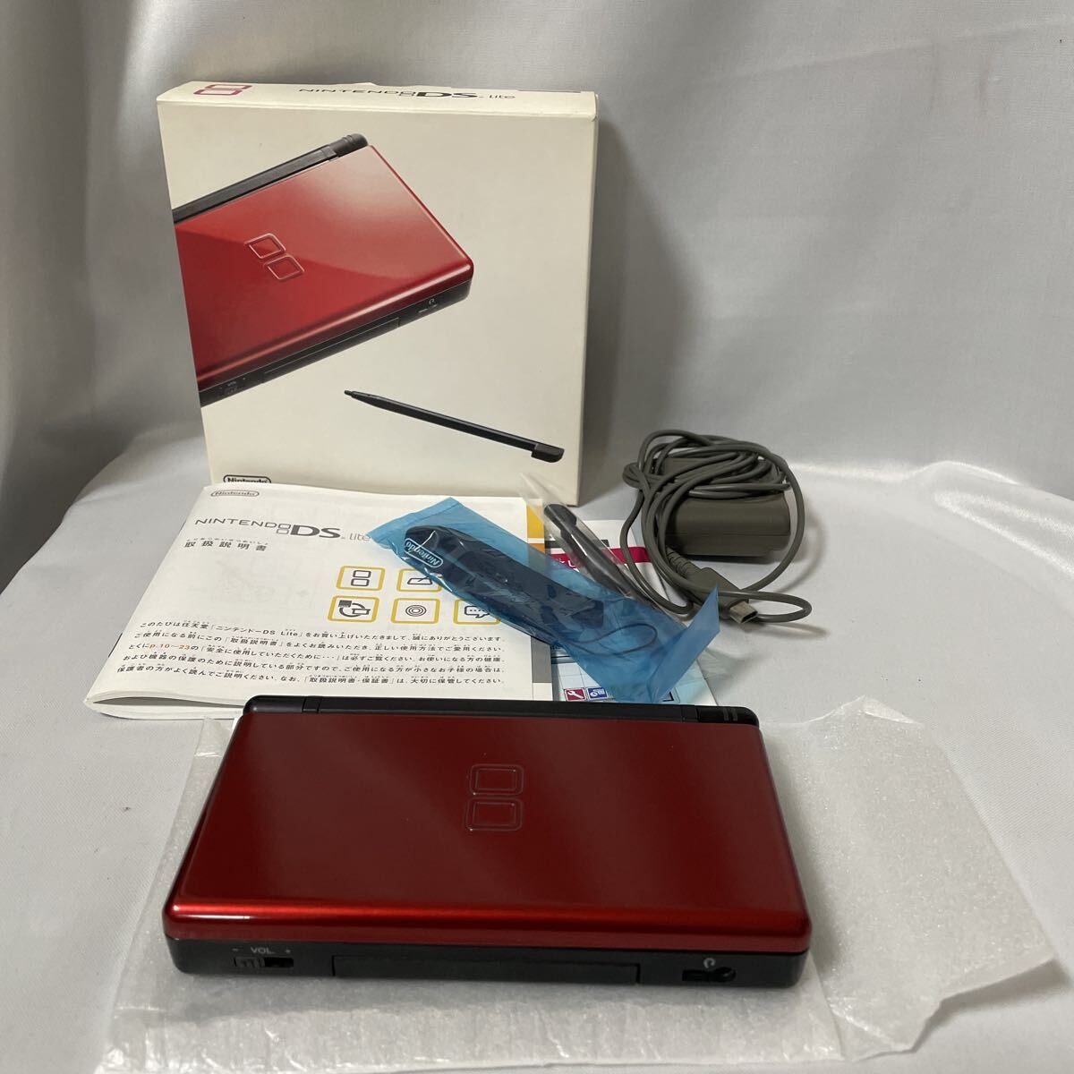 ニンテンドーDS Lite(クリムゾンブラック)動作確認済 任天堂 Nintendo タッチペン 充電器 セット拍卖