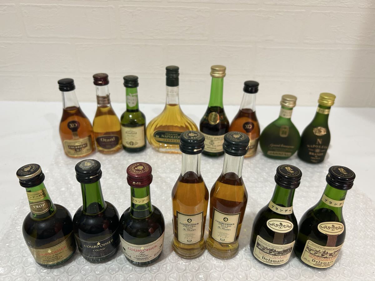 ☆ブランデー ミニボトル 15本セット ☆50ml ☆ウイスキー ☆古酒 ☆セットお得 ☆インテリア拍卖