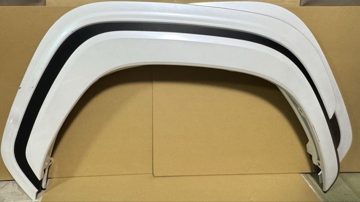 トヨタ純正 モデリスタ ランクル300 フロント ガーニッシュ 左右拍卖