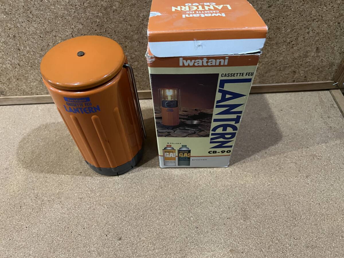 未使用品 Iwatani イワタニ カセットガスランタン ランプ ライト キャンプ アウトドア CB-90 拍卖