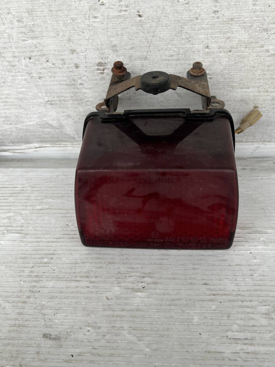 FZ250 フェーザー 純正 テールランプ  割れなし ヤマハ YAMAHA 1HX FZ250フェザー テールライト 前期型 純正拍卖