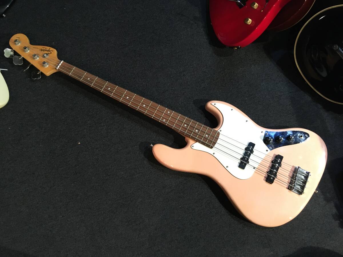 No.092725 Squier J Bass SLP/R拍卖