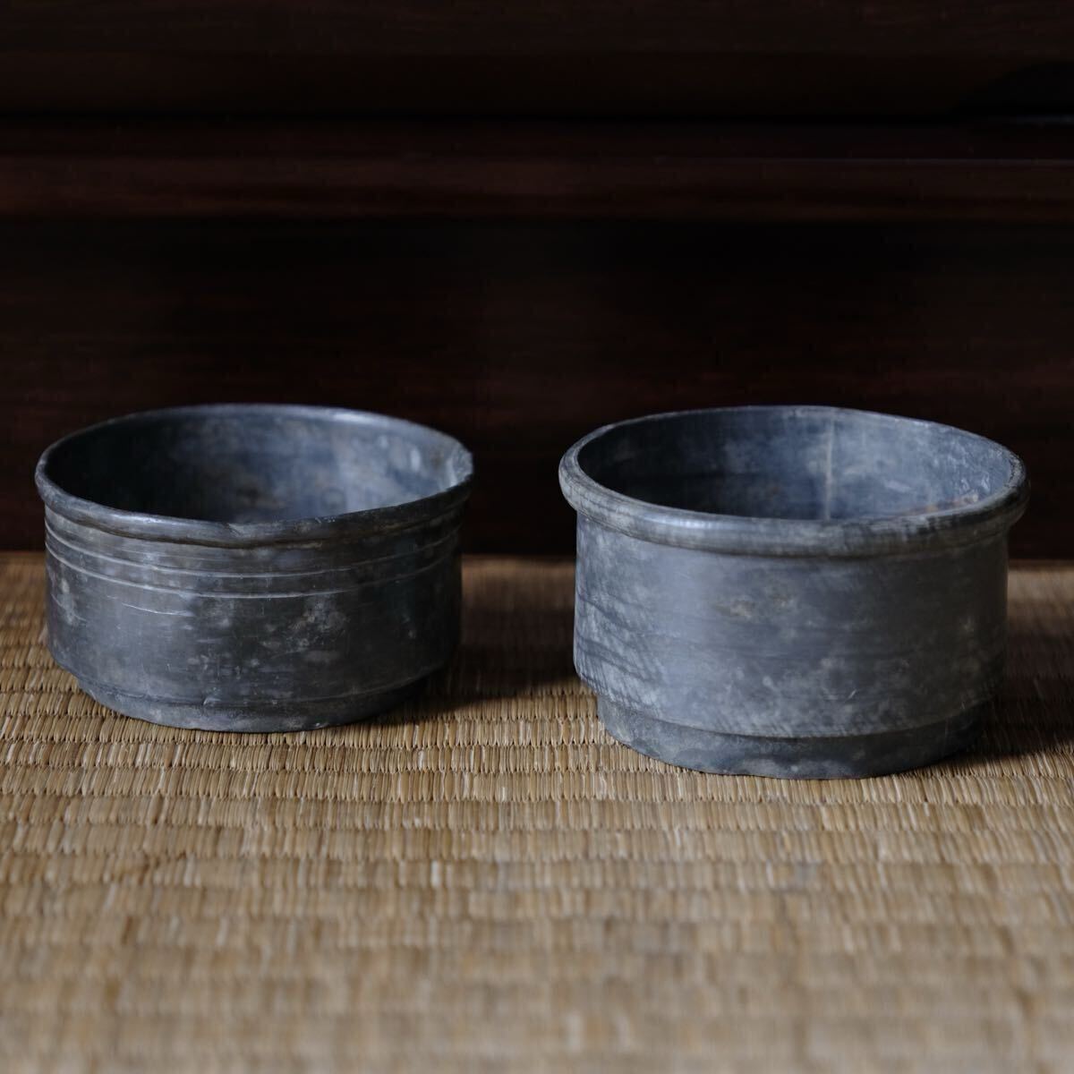 江戸時代 古錫 徳利袴 煎茶盆 酒器盆 丸盆 茶盤 清時代 唐物 中国美術 古玩 古美術 古陶磁 古民藝 古民芸 古民具 時代物 骨董拍卖