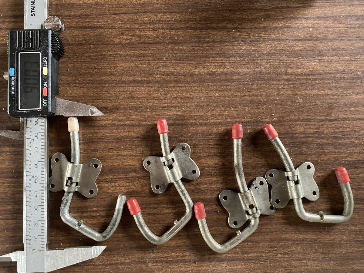 【送料無料】回転帽子掛 フック 鉄 DIY 昭和レトロ 4個セット拍卖