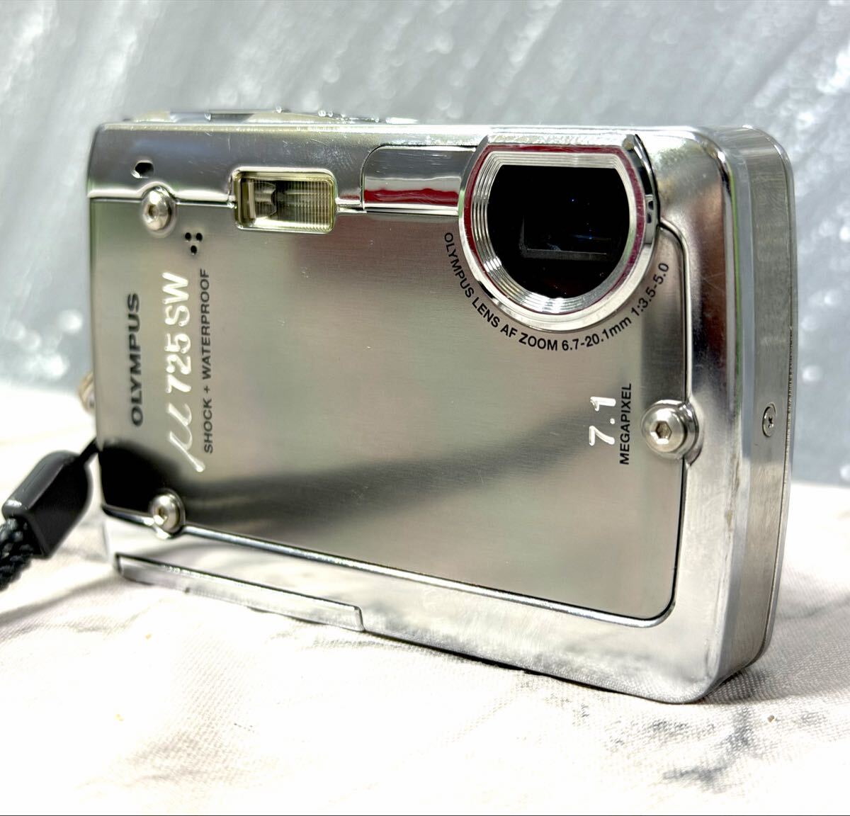 【簡易動作確認済】防水 耐衝撃 OLYMPUS μ ミュー 725SW オリンパス コンパクト デジタルカメラ デジカメ コンデジ バッテリー&充電器付拍卖