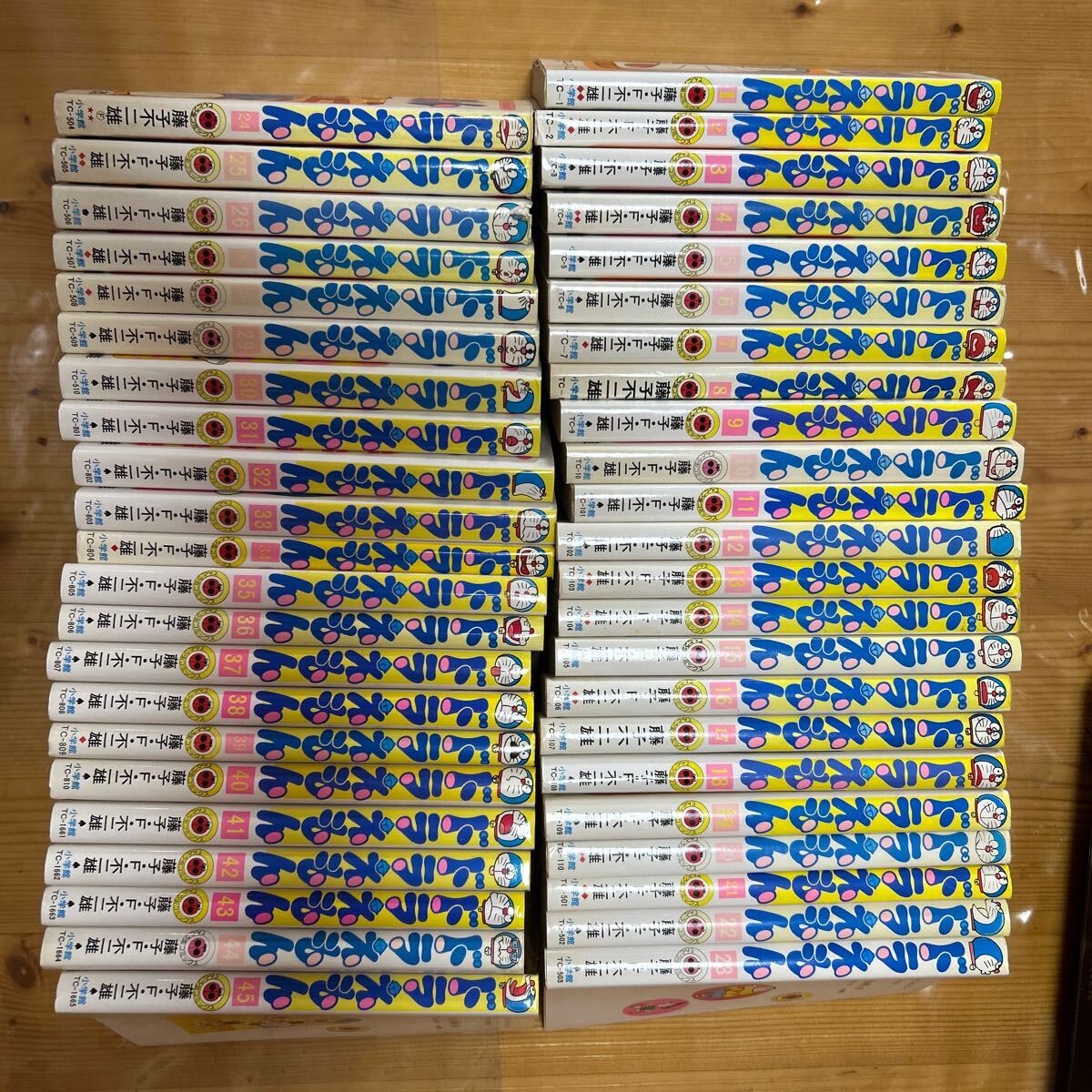 ドラえもん 全巻セット 1-45巻セット 熊本より拍卖