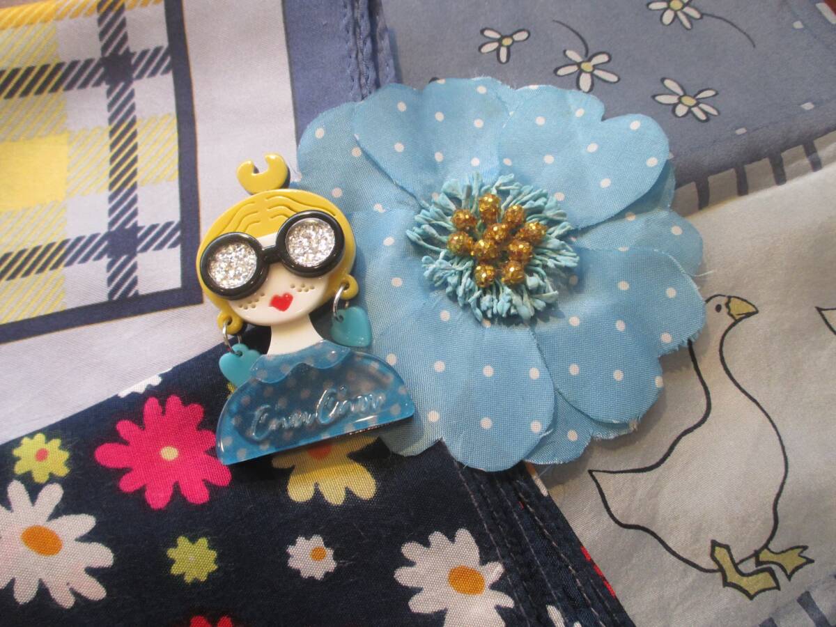 ☆スカーフ☆ヨーロッパ輸入☆花柄☆チェック☆動物柄☆女の子☆アクリルブローチ☆シンディベンディ☆CINDIBENDI☆お花☆ブローチ☆水玉☆拍卖