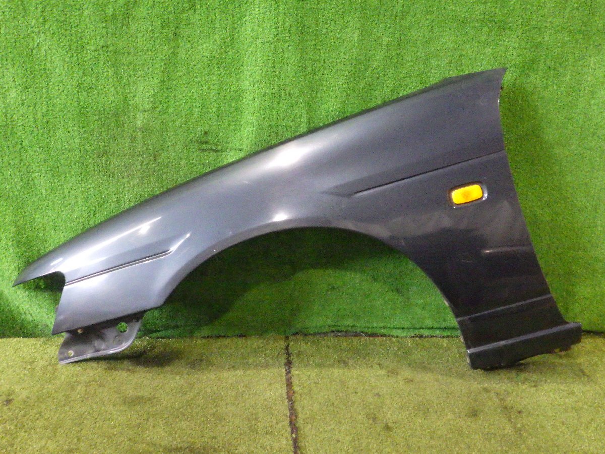 ◆ 日産 ローレル C35 HC35 【 左 フロントフェンダー 】 BV5 中古 J102 2B20 ◆拍卖