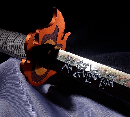 【新品】1週間以内発送 PROPLICA 日輪刀(煉獄杏寿郎)鬼滅の刃 れんごくきょうじゅろう拍卖