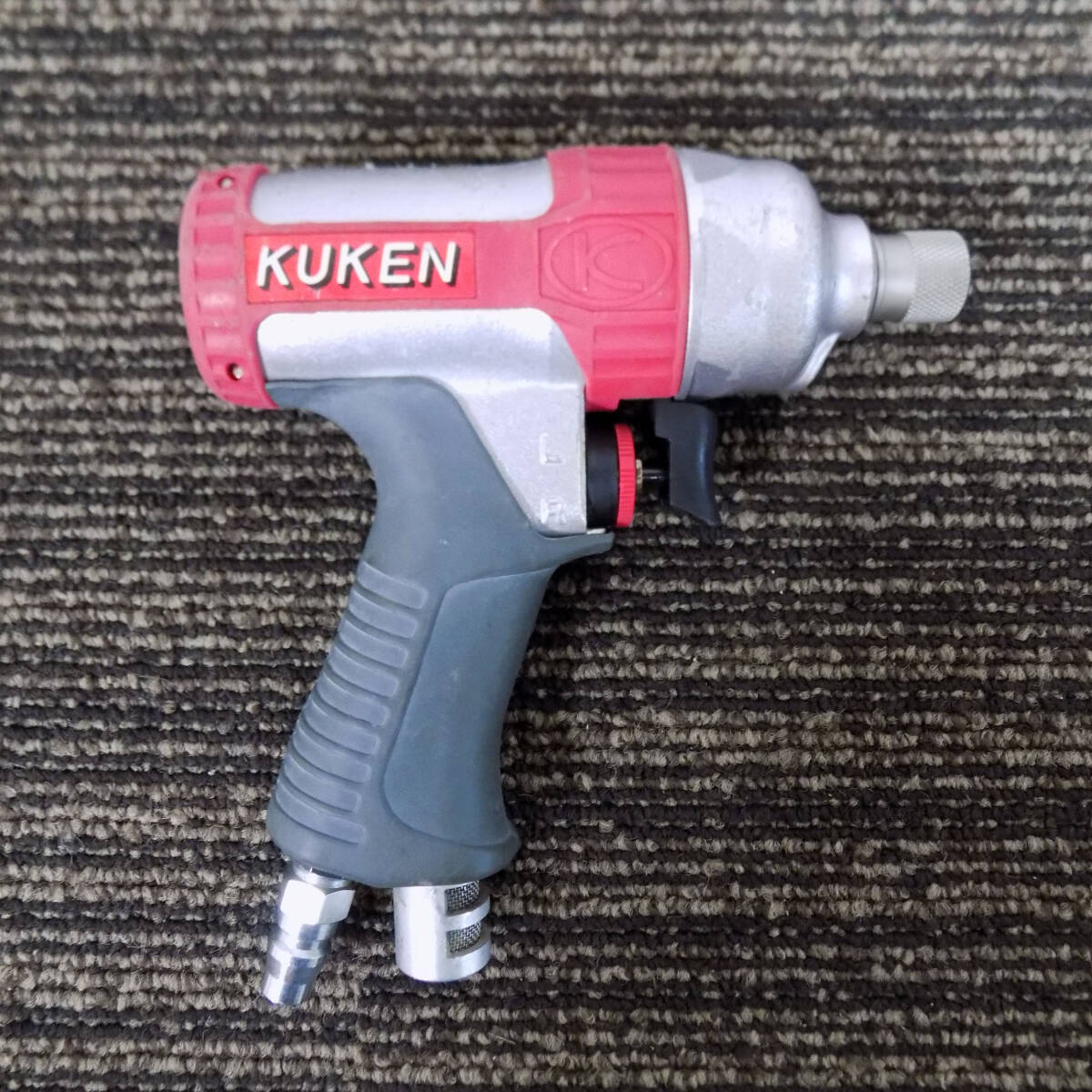 ●空研 KUKEN 小型インパクトドライバー(6.35mm6角) KW-7PD 動作確認済み エア インパクト拍卖