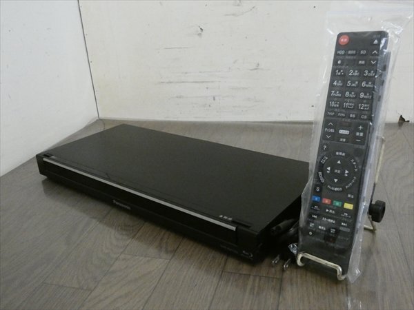 500GB☆14年☆パナソニック/DIGA☆HDD/BDレコーダー☆DMR-BWT560☆リモコン付☆2番組同時録画☆3D対応機 管CX36509拍卖