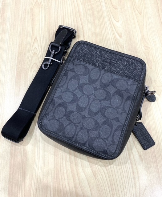 N7-10-12 COACH コーチ バッグ CC009 シグネチャー キャンバス ボディーバッグ ショルダーバッグ クロスボディ メンズバッグ拍卖