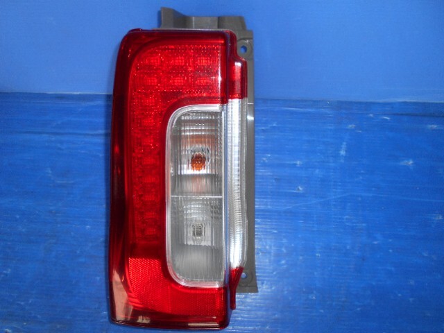 903247 ダイハツ タント LA600S テールランプ左拍卖