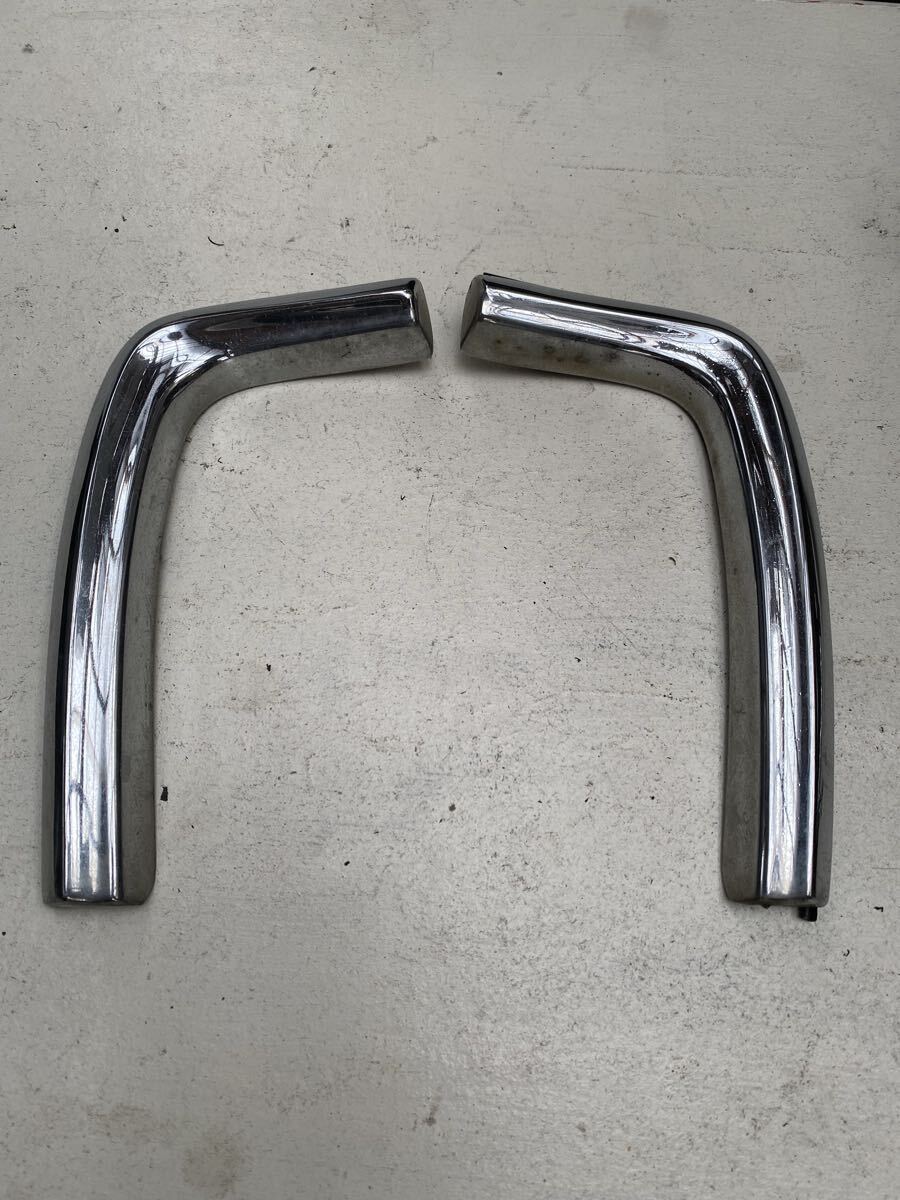 セドリック 330 セダン フロントコーナーモール フロントフェンダーコーナーモール SGLE 昭和53年式 グリルモール? L20E グロリア拍卖