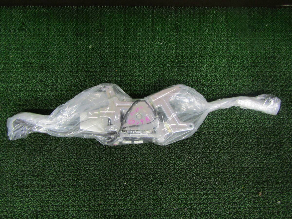 ☆送料無料☆新品未使用☆マツダ CCEFW ビアンテ 純正 右リア パワースライドドアモーター K6255拍卖