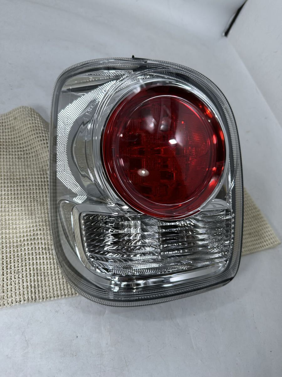 M45-6-2 ムーヴキャンバス 左 LA800S LA810S テールライト 20252拍卖