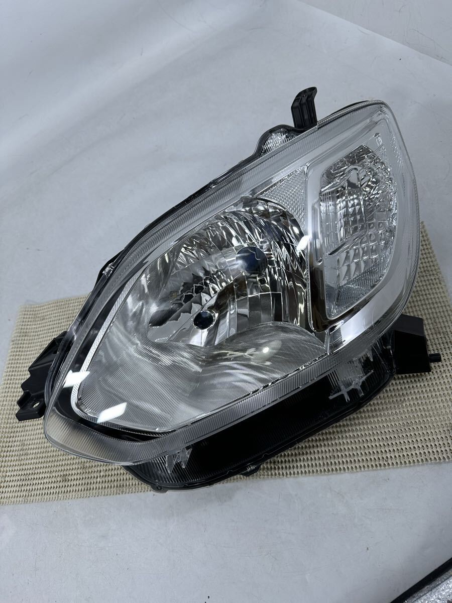 M39-5-2 パッソ 左 M700A M710A ハロゲン ヘッドライト 100-69026拍卖