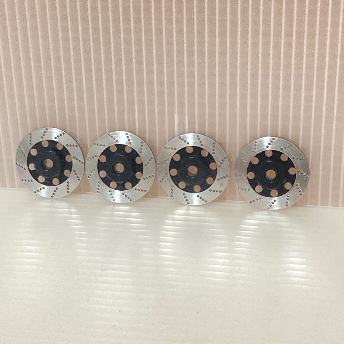 ブラック 1/10 ホイールハブ ディスクブレーキ型 アルミ製 アルマイト拍卖