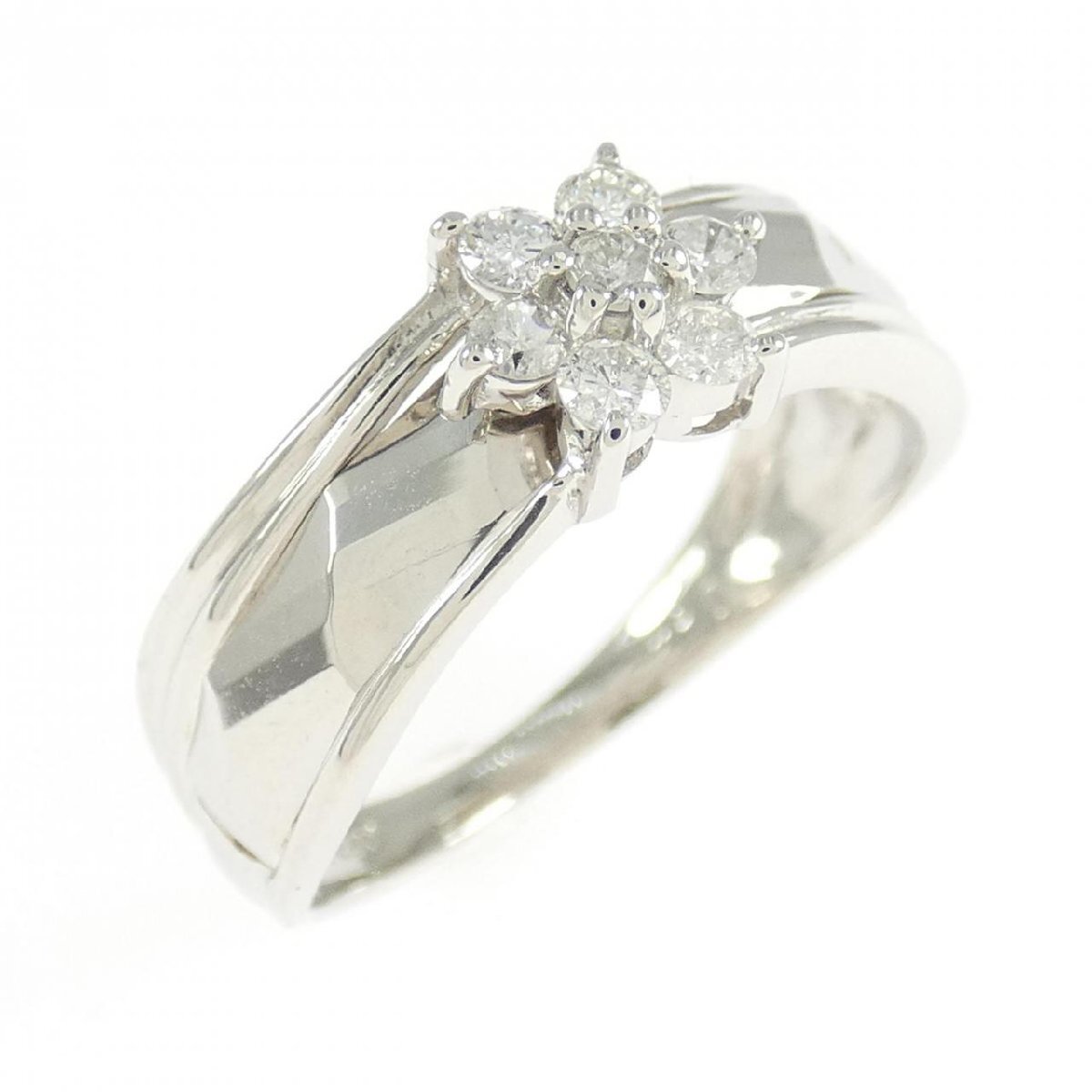 PT900 フラワー ダイヤモンド リング 0.23CT拍卖