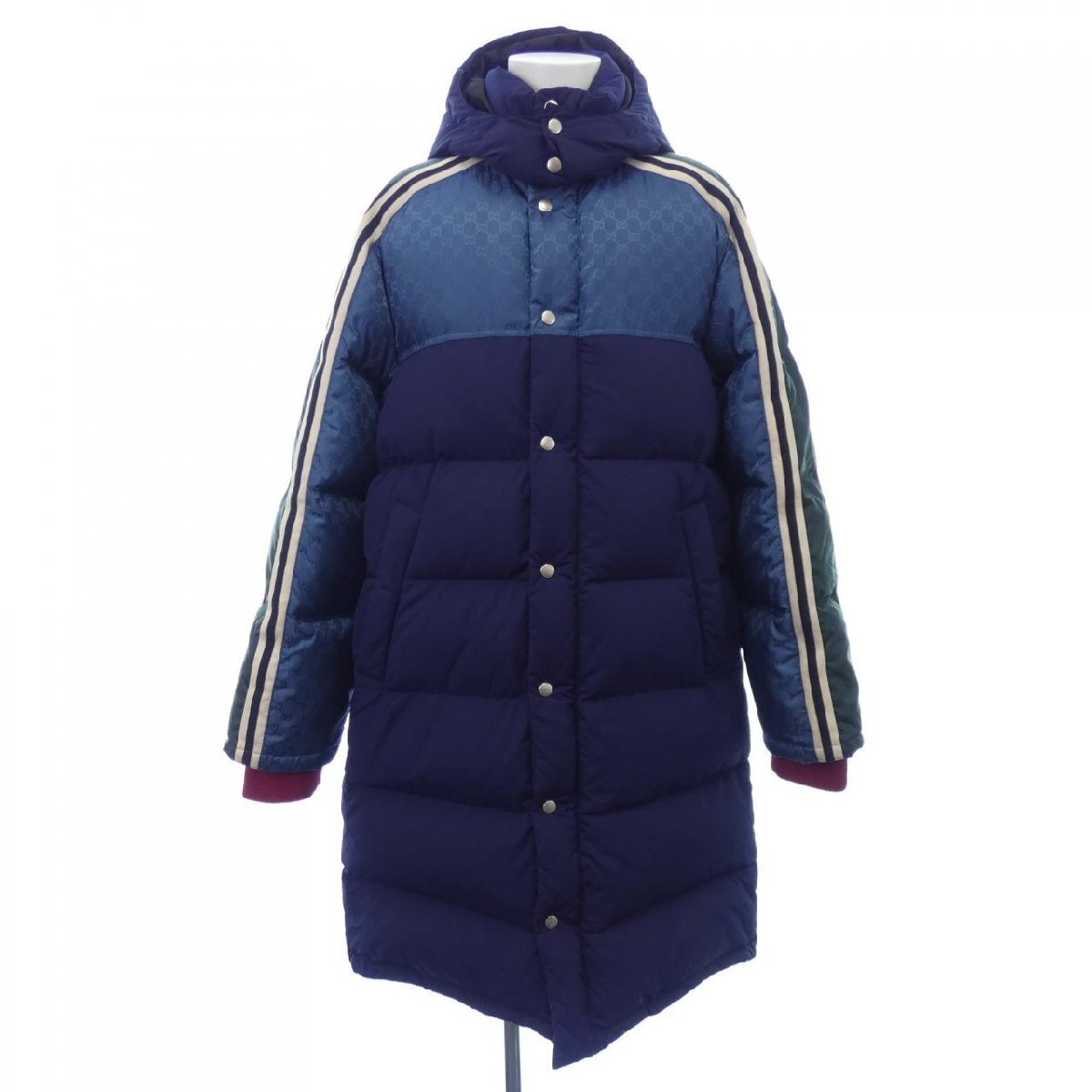 グッチ GUCCI GG 590744 Z8AE7 ダウンコート拍卖