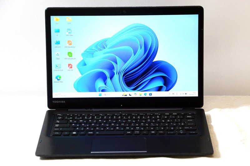 東芝 DyanBook D83/M Core i3 8130U 2.2GHz 4GB SSD128GB Win11 Bluetooth タッチパネル カメラ HDMI 3ヶ月保証 wn8464拍卖