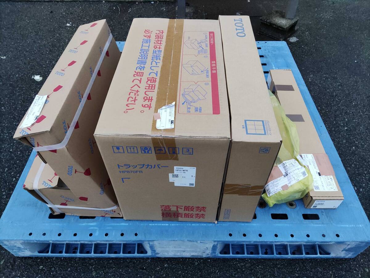 未使用 TOTO LSK870BSFRR#NW1 コンパクト手洗器 ( 壁掛手洗器 トラップカバー 自閉式手洗器用水栓 バックハンガー ストレート形止水栓)拍卖