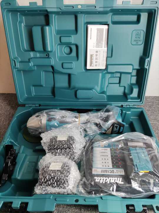 未使用 makita マキタ 充電式 ディスクグラインダ GA412DRGX 18V拍卖