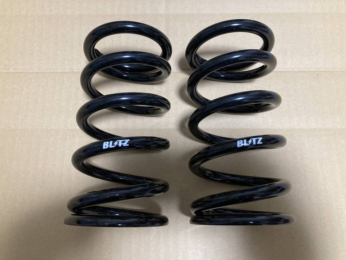 格安即決 新品 BLITZ ブリッツ ZZ-R用 直巻 スプリング 2本セット 自由長160 バネレート6K ID62拍卖