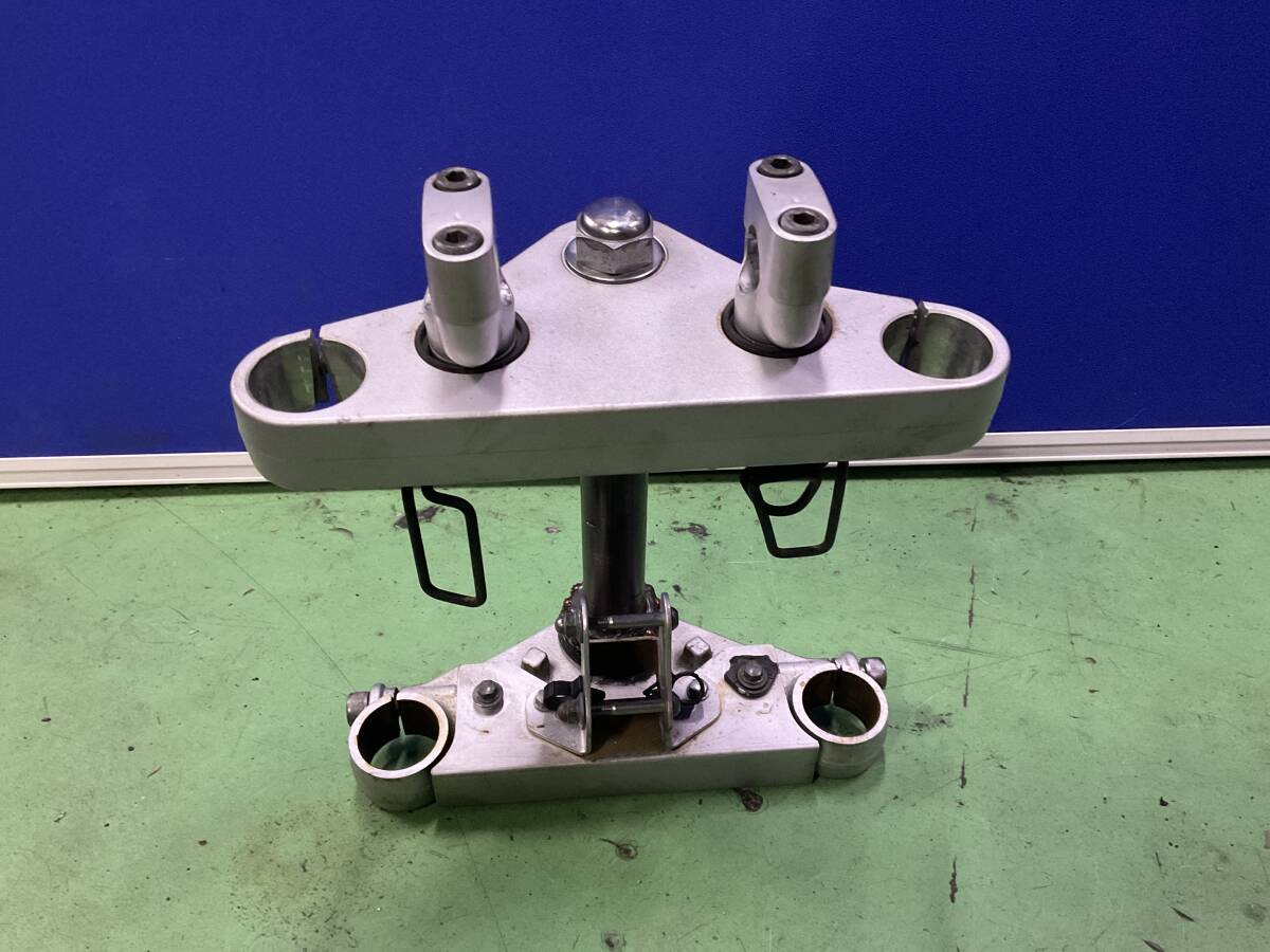 ドラッグスター250 VG02J 純正 ステアリング ステム トップブリッジ 三又 ライトステー DragStar250 ヤマハ拍卖