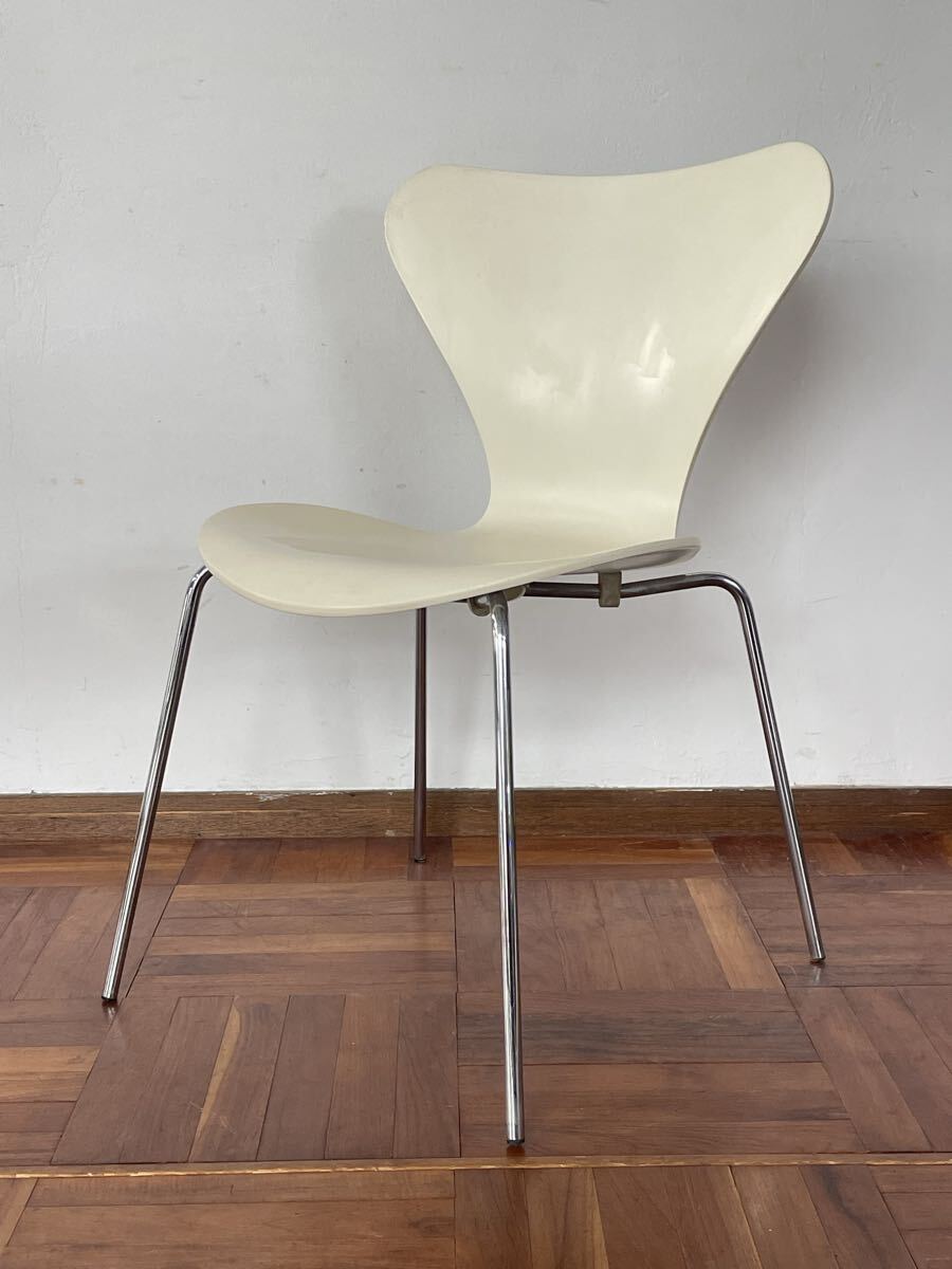 北欧 デンマーク ヴィンテージ FRITZ HANSEN フリッツハンセン アルネ ヤコブセン セブンチェア ビンテージ ホワイト 1拍卖