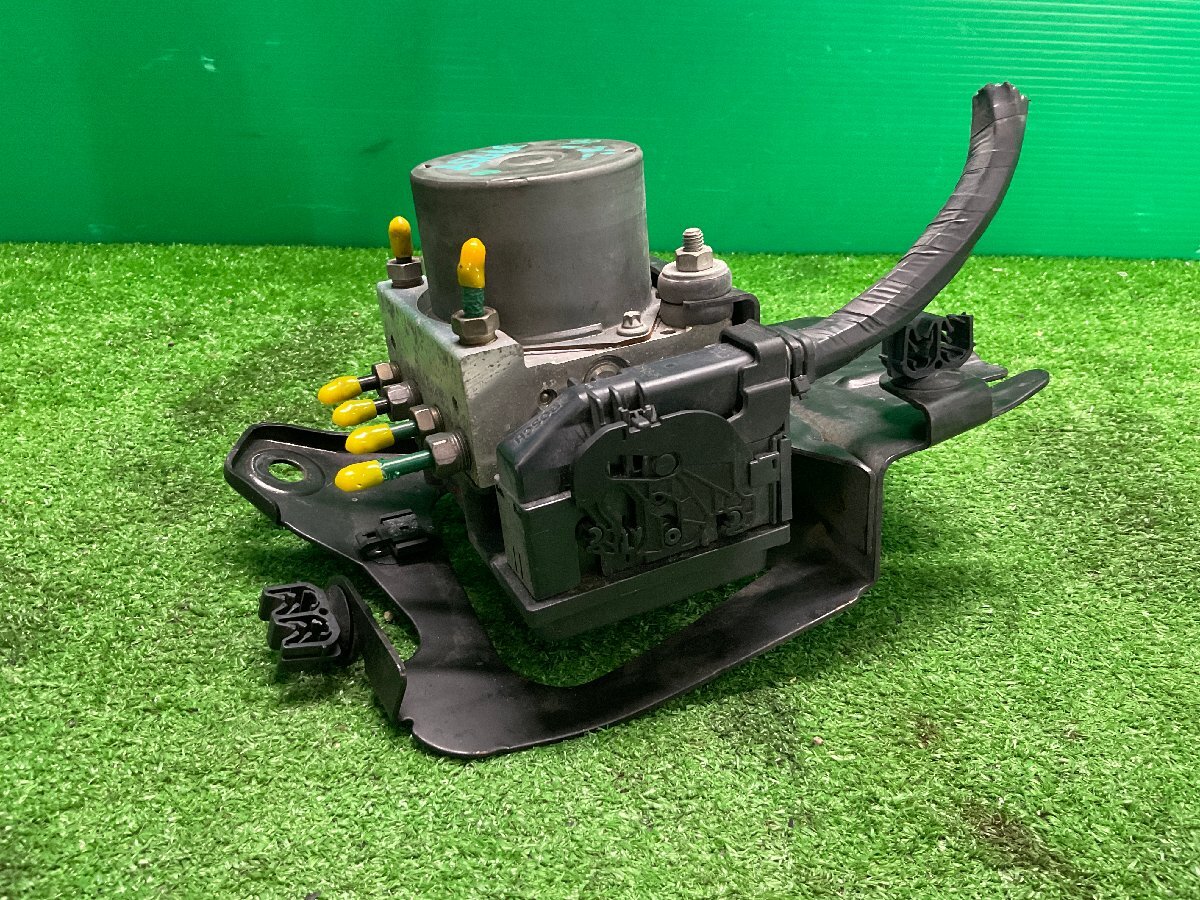 2006年 ルノー カングー 1.6 GH-KCK4M 純正 ABS ブレーキ ABSアクチュエーター 37759 L026拍卖