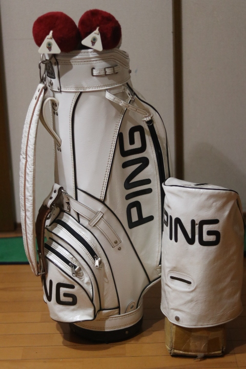 【全国送料無料】【マニア必見ヴィンテージ品】おまけ付き PING ピン キャディバッグ 9インチ 6分割 ホワイト拍卖