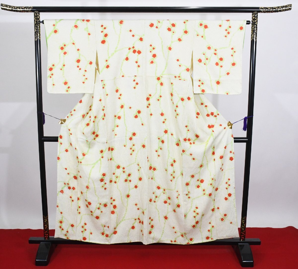 小紋 着物 袷 総絞り 枝花 正絹 白に若草色 身丈151cm 裄丈64.5cm ★ kb-7413 桜庭呉服店拍卖