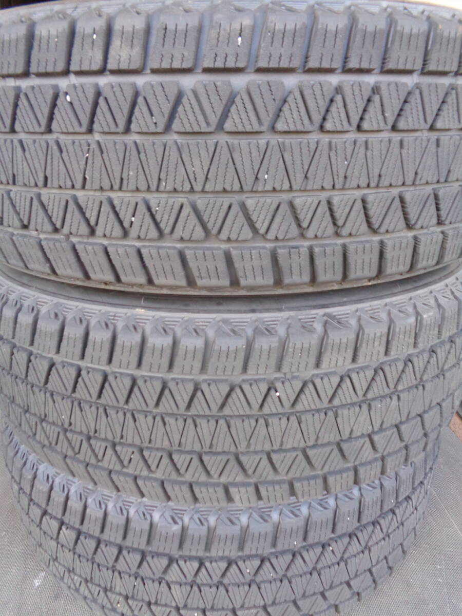 S369 冬用BSブリザックDM-V3 225/65R17 102Q 日本製 残り目多!中古スタッドレスタイヤ3本拍卖