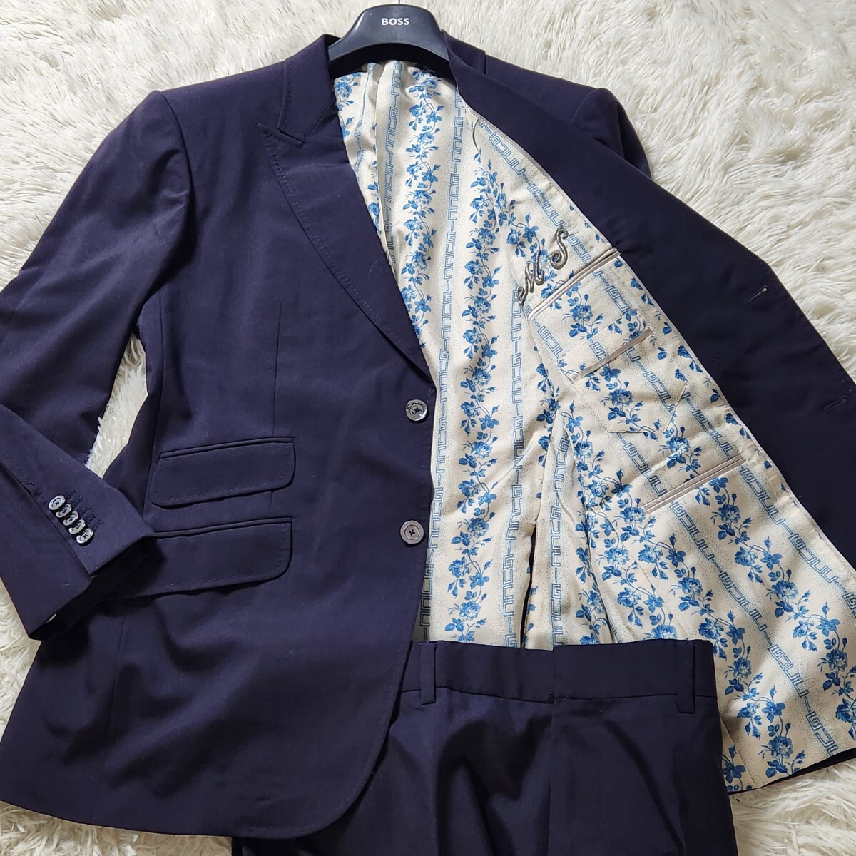 極美品 グッチ GUCCI 最高級 カシミヤ100% スーツ XXXL相当 セットアップ 裏地総柄 花柄 現行タグ ワッペン スネーク ネイビー 56拍卖