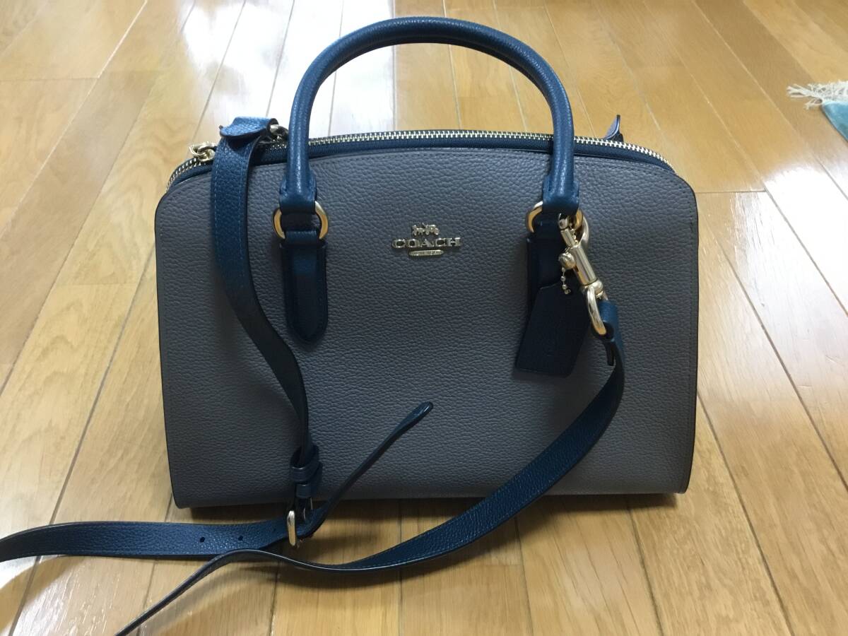 COACH コーチ 2way ショルダー付きハンドバッグ 使用回数少 本体グレー×持ち手グリーン拍卖