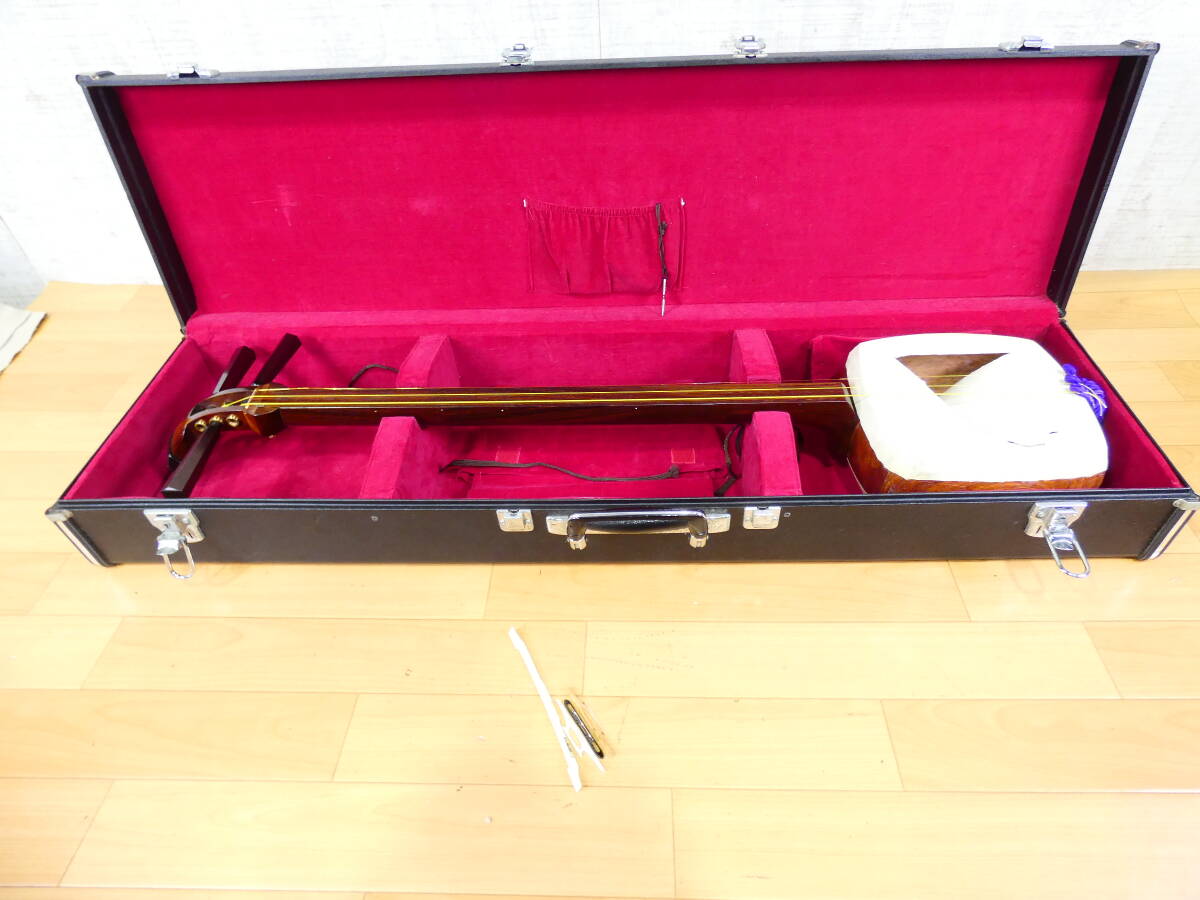 【ジャンク!三味線 太棹★和楽器/ケース付き/棹の太さ:約3.0cm/全長:約100.5cm@160(10)】拍卖
