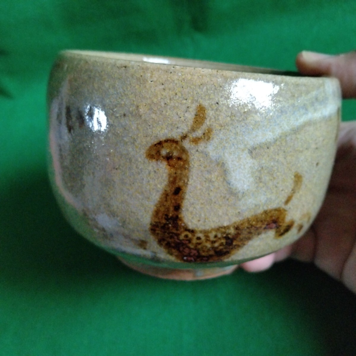 バーナード リーチ?印 鹿図?馬図? 茶碗★底に欠け?窯傷?★貫入・口縁に窯傷・釉剥げ・フリモノ拍卖