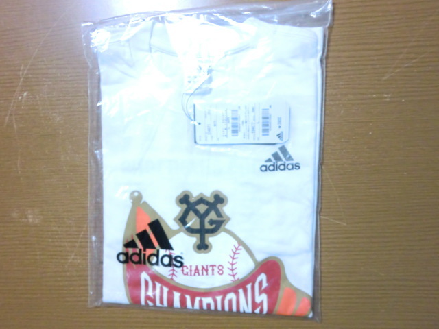 巨人 ジャイアンツ 優勝記念 Tシャツ SIZE:L 未開封品拍卖