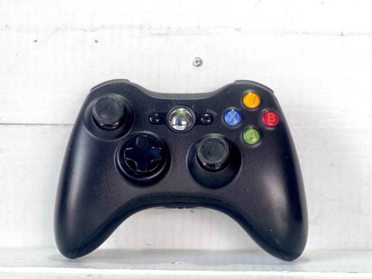 M13738【XBOX360】純正 ワイヤレスコントローラ 黒 通電チェックOK!! 動作チェックOK! 現状 ゆうぱっく60サイズ拍卖