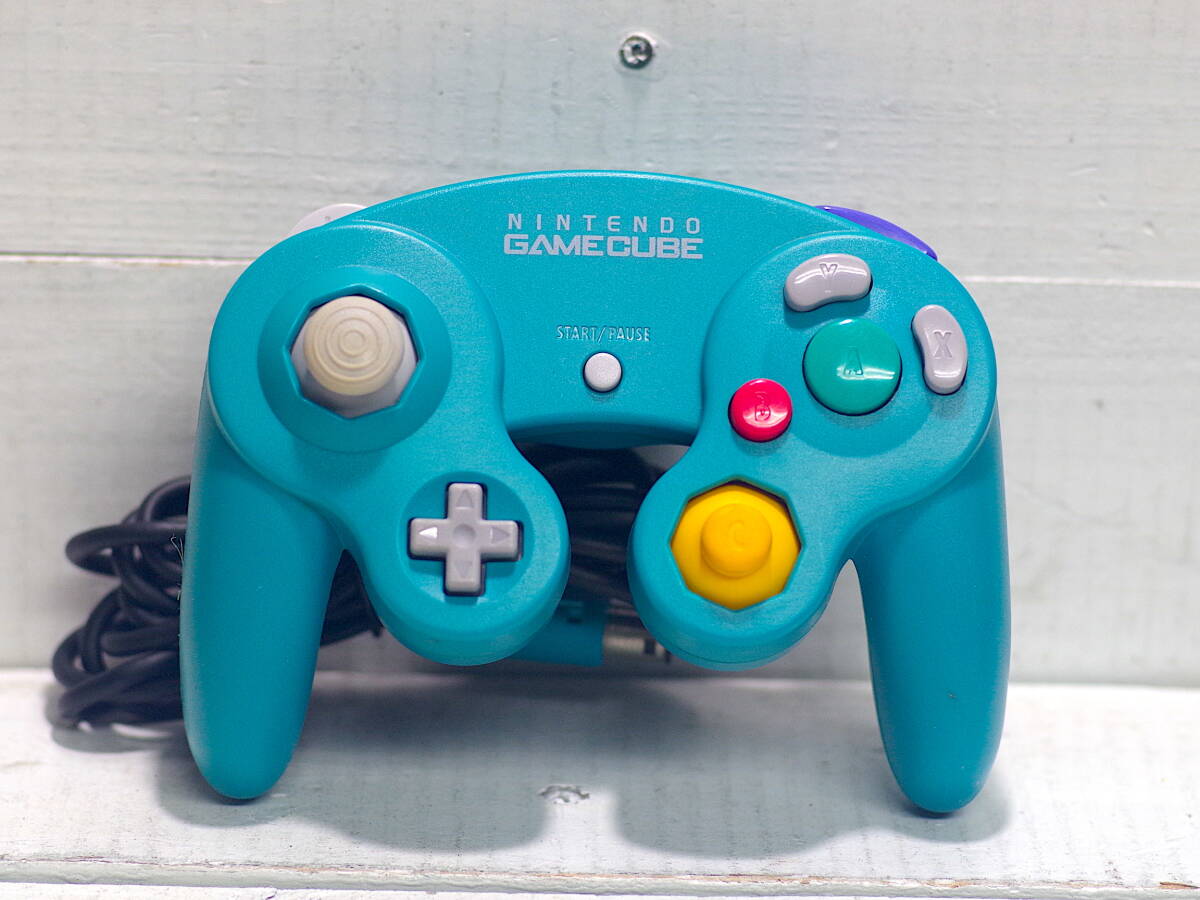 M13759【GC】動作OK!! GAMECUBE ターコイズブルー コントローラー アナログスティック安定 ゲームキューブ 60サイズ拍卖