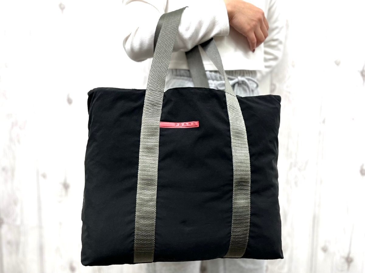 極美品 PRADA SPORT プラダスポーツ プラダ トートバッグ ハンドバッグ バッグ 4VA105 ナイロン 黒×グレー A4収納可 メンズ 91083Y拍卖